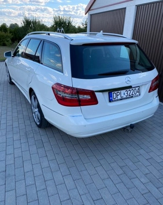 Mercedes-Benz Klasa E cena 54500 przebieg: 230000, rok produkcji 2011 z Polkowice małe 56